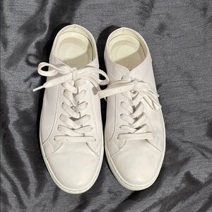 M.Gemi White Leather Lace- Up Sneakers